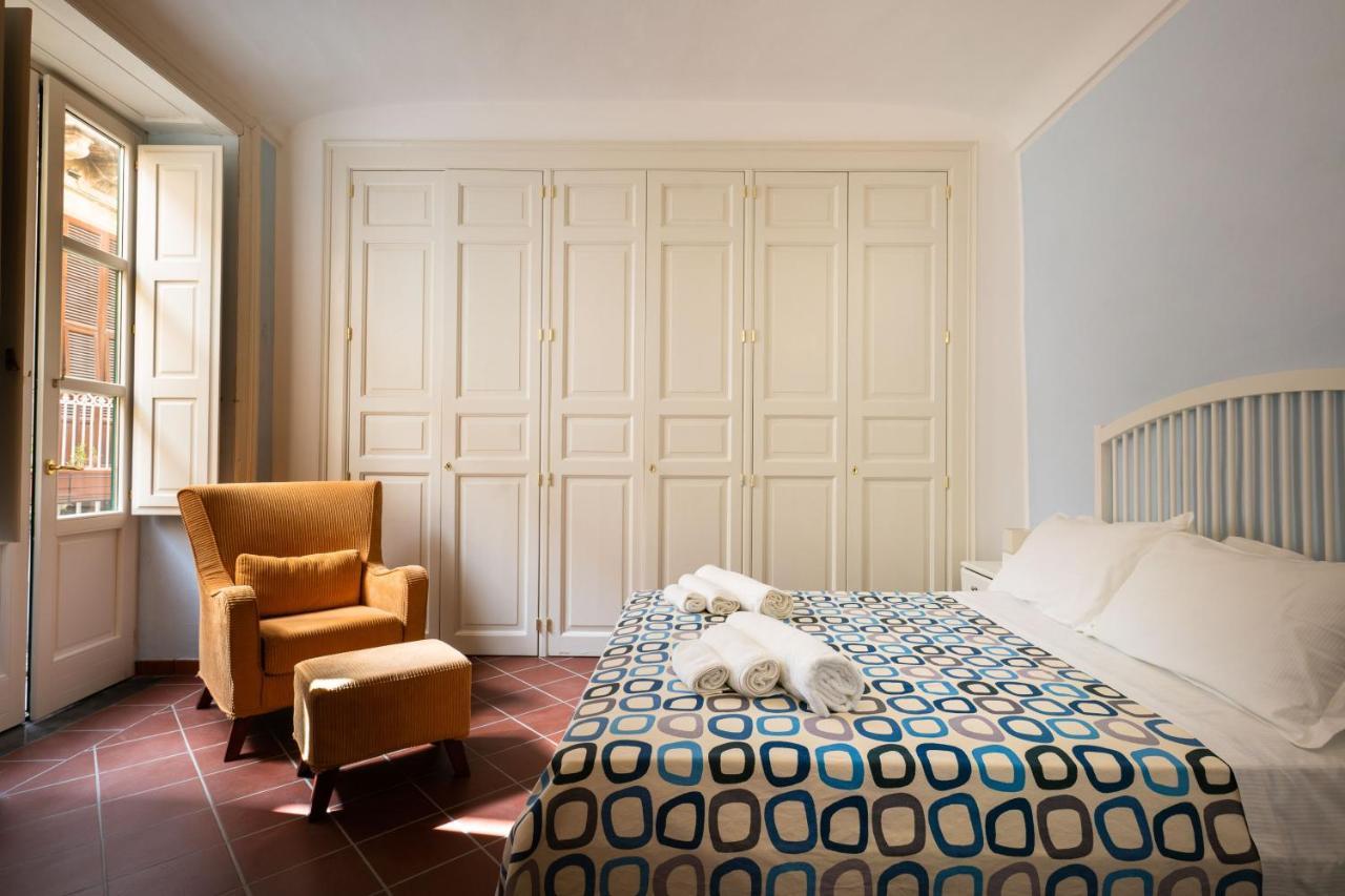I Tre Balconi Di Via Roma Apartment Syracuse Luaran gambar