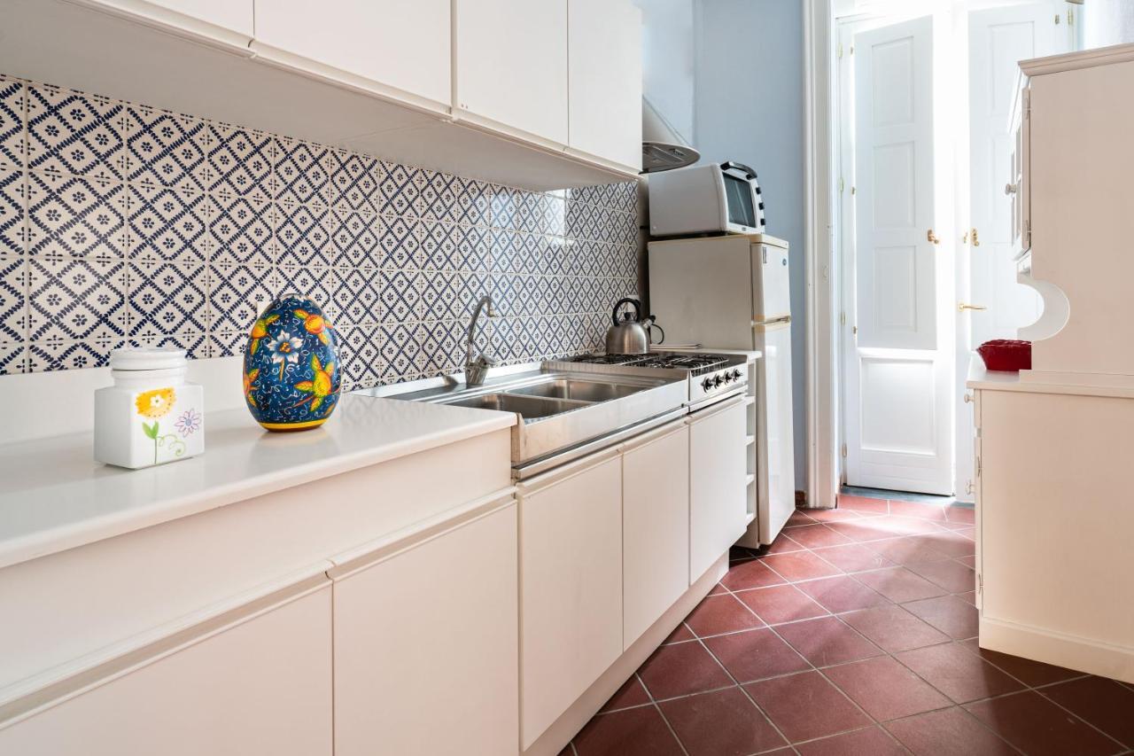I Tre Balconi Di Via Roma Apartment Syracuse Luaran gambar
